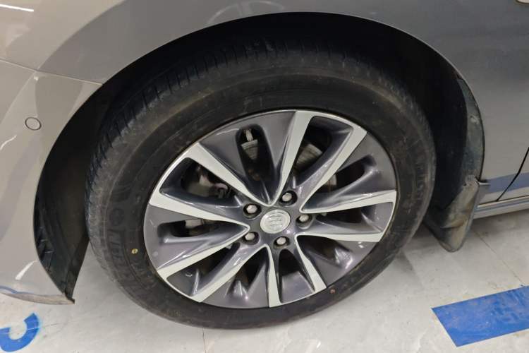 Used Buick GL6 2019 18T 6-Seater Connected Luxury Version China VI Standard
