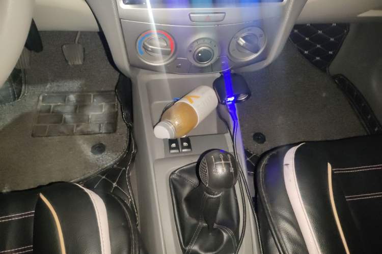 Used Chevrolet Sail 2013 Sedan 1.2L Manual Warm Edition