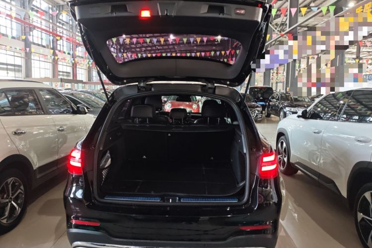 Used Mercedes-Benz GLC 2017 GLC 300 4MATIC Sport Edition
