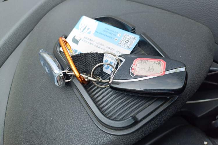 Used Hyundai Grand SantaFe 2013 2.2T 7-Seater Four-Wheel-Drive Flagship Edition Vehicle Key