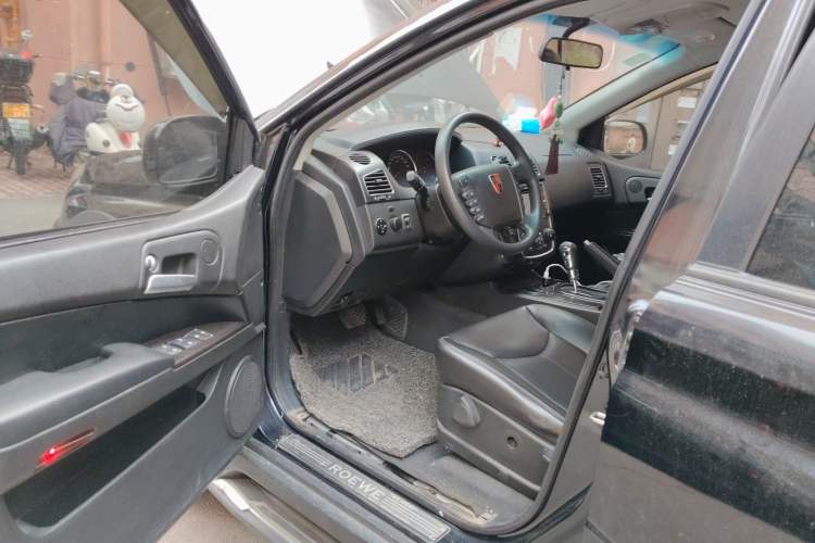 Used Roewe W5 2014 1.8T 2WD Automatic Tharu Special Edition Driver Seat