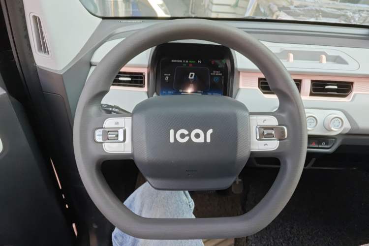 Used Chery QQ Ice Cream 2022 170km Sundae Phosphate Lithium-Ion
