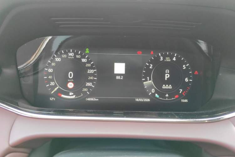 Used Land Rover Range Rover Evoque 2021 Range Rover Velar L 249PS R-Dynamic First Edition