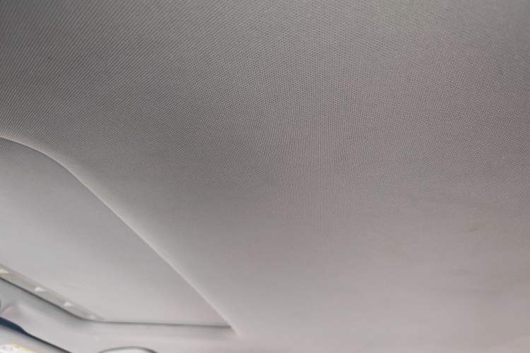 Used Volkswagen Sagitar 2014 Revised Version 1.4TSI Automatic Luxury Edition
