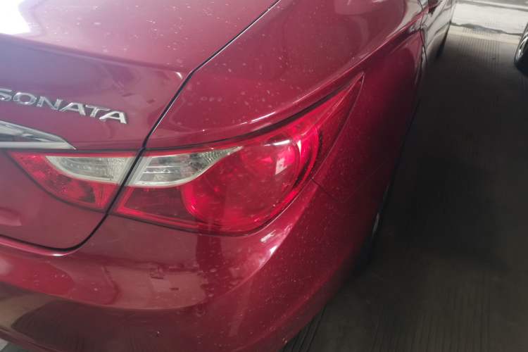 Used Hyundai Sonata 2011 2.0L Automatic Fashion Edition Right Rear Taillight