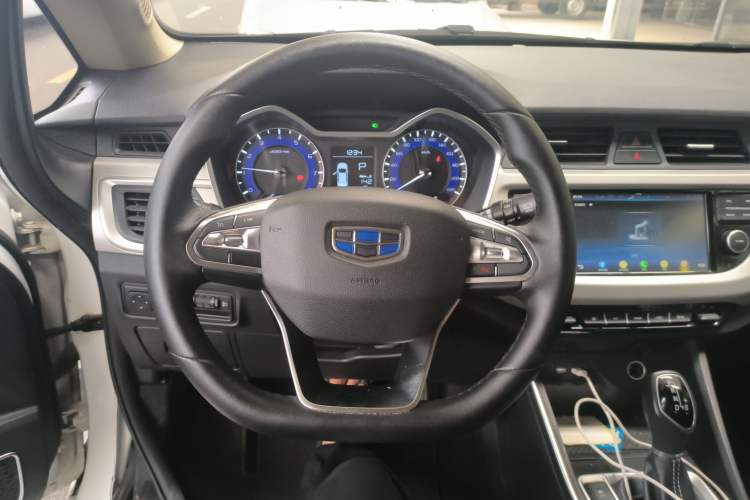 Used Geely Auto Vision X3 2019 Upgraded Model 1.5L CVT Elite Version