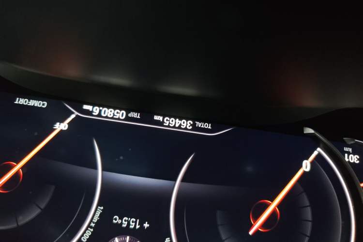 Used BMW 5 Series 2018 Facelifted 530Li Luxury Edition Premium Package
