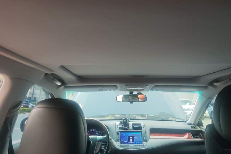 Used Toyota Crown 2012 2.5L Royal Leather Edition Headliner