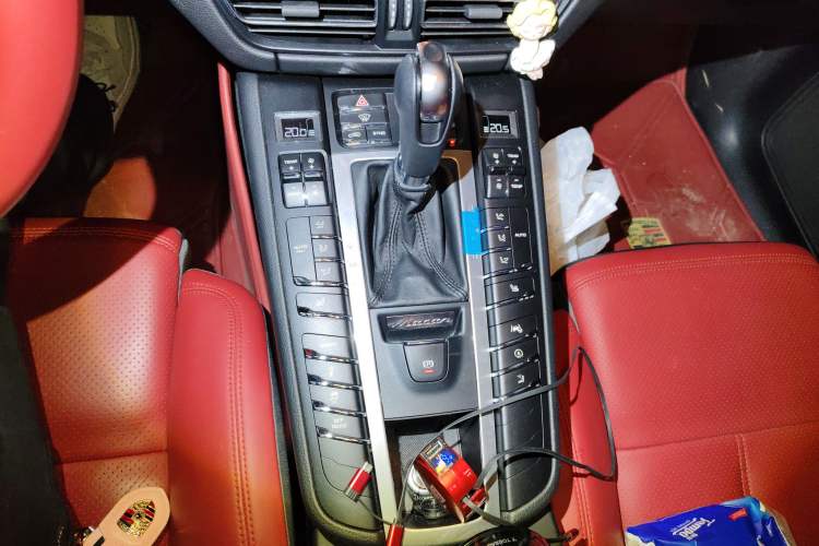 Used Porsche Macan 2021 Macan 2.0T