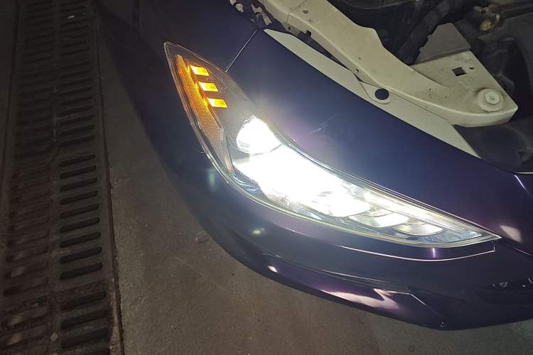 Used Maserati Ghibli 2019 3.0T Standard Version China V Emission Standard Right Front Headlight