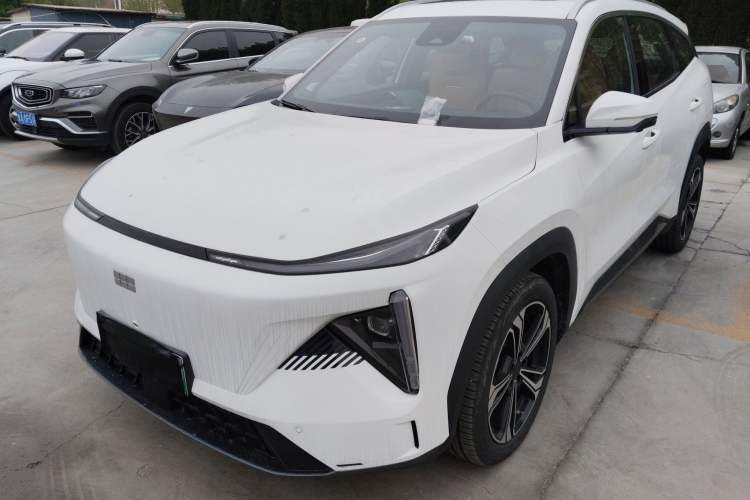 Used Geely Galaxy L7 2023 1.5T 115 km Starship