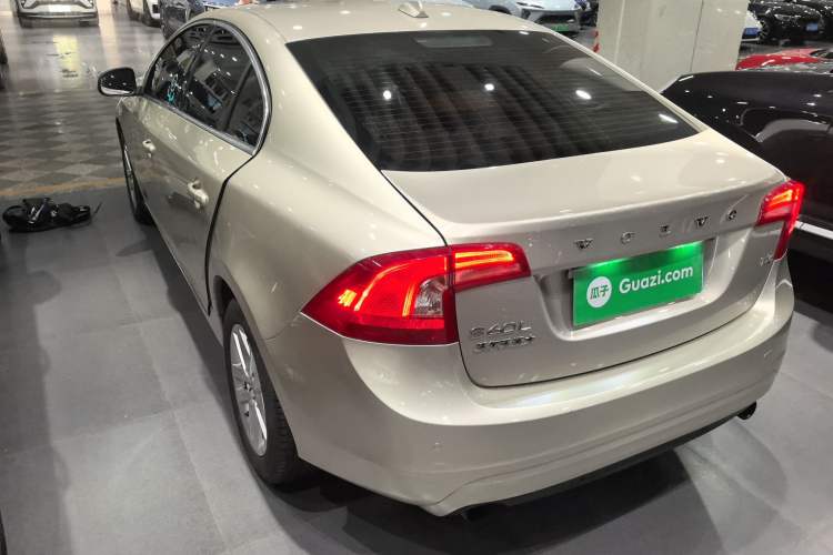 Used Volvo S60 2018 S60L T3 Smart Upgrade Edition