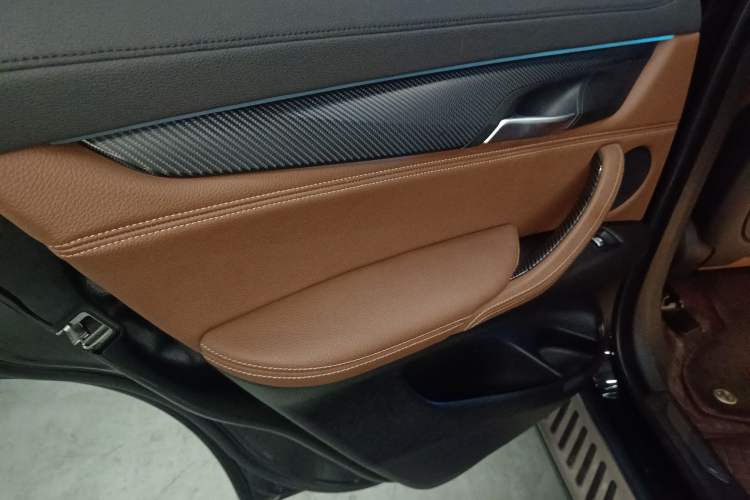 Used BMW X6 2017 xDrive35i Leading Model
