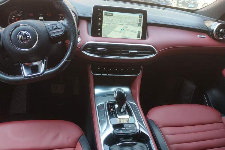 Used MG HS 2019 30T Automatic 2WD Trophy Enhanced Version China VI Standard Audio And AC Panel