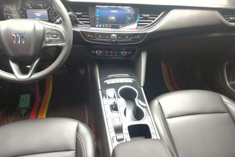 Used Buick Regal 2024 25T Deluxe Edition