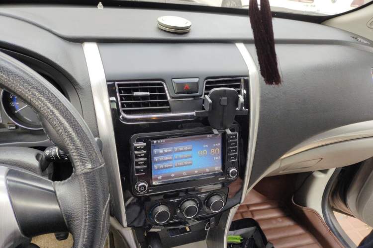 Used FORTHING S500 2016 1.6L Manual Luxury Edition
