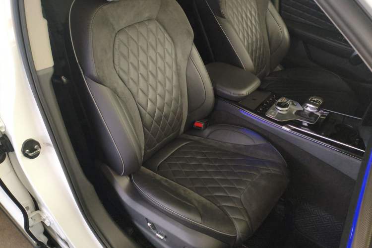 Used Hongqi HS5 2019 2.0T Smart Connect Flagship Edition
