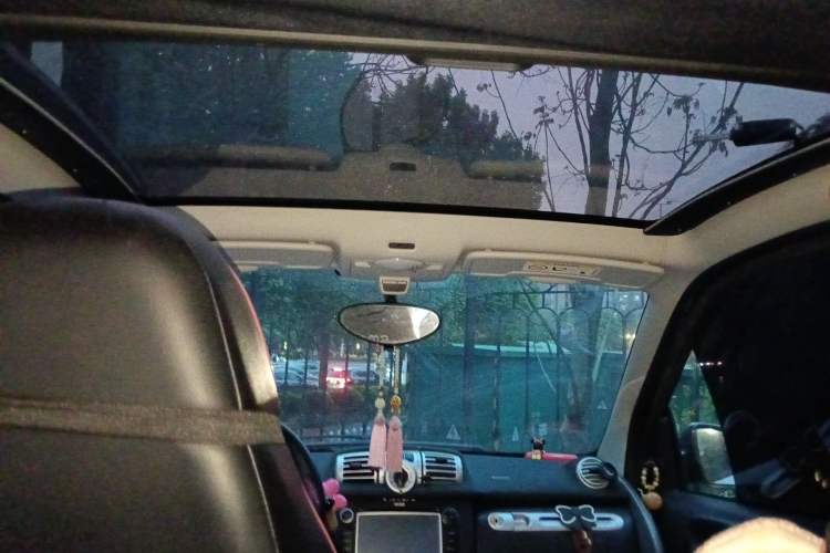 Used smart fortwo 2014 1.0 MHD Midnight Purple Limited Edition Headliner