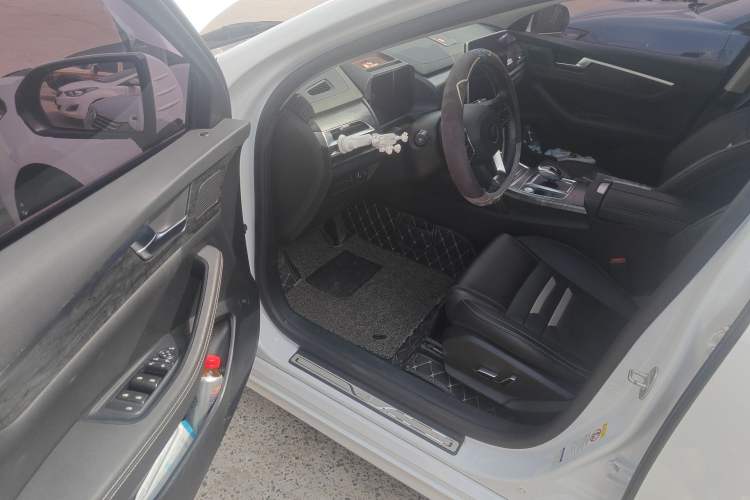 Used BYD Qin Pro New Energy 2018 DM 1.5TI Automatic Smart Connect Elite Model
