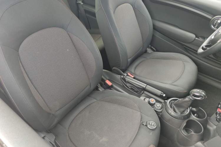 Used MINI MINI 2014 1.5T COOPER Fun