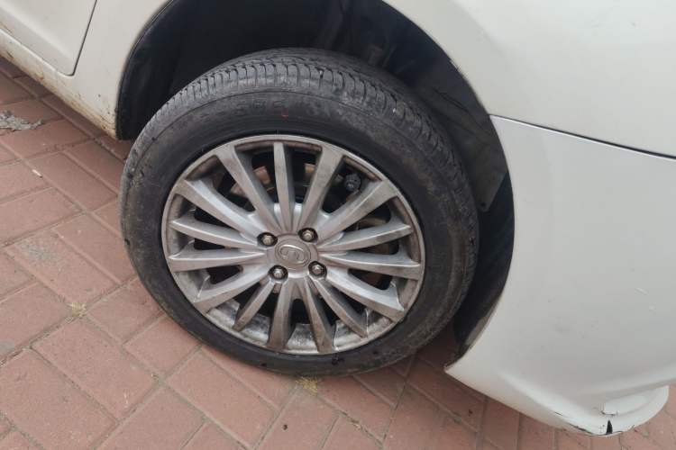 Used Great Wall C30 New Energy 2018 EV Upgraded Enjoyment Model Right Front Wheel Hub