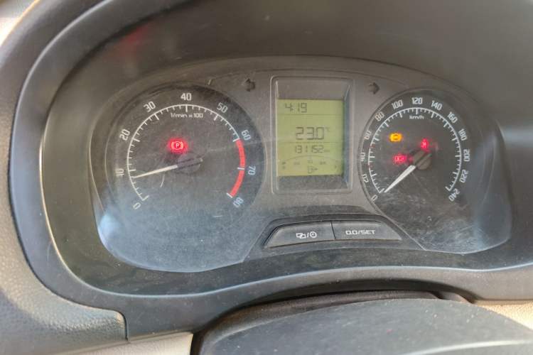 Used Skoda Fabia 2014 1.4L Manual Crystal Edition
