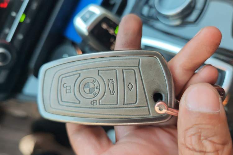 Used BMW 5 Series 2013 525Li Luxury Model Vehicle Key