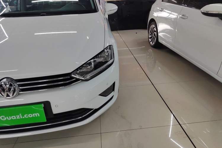 Used Volkswagen Golf Sportsvan 2016 280TSI Automatic Luxury Model Left Front Headlight