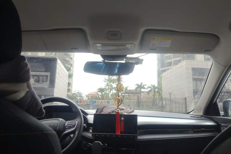 Used Roewe i5 2021 1.5L Manual Platinum Edition
