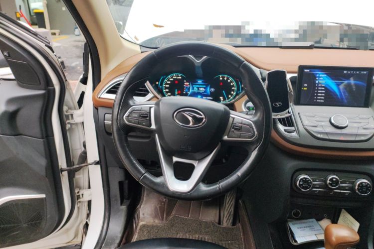 Used Soueast DX7 2015 1.5T Automatic Luxury Model