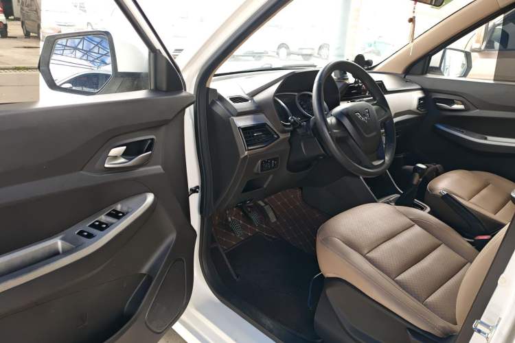 Used Wuling Hongguang 2018 1.5L S Comfort Model L2B