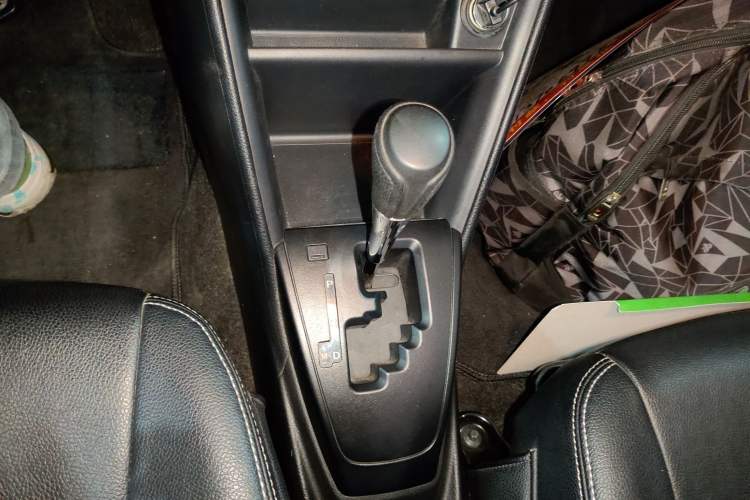 Used Toyota YARiS L Zhi Xuan 2016 Revised 1.5E CVT Charming Edition