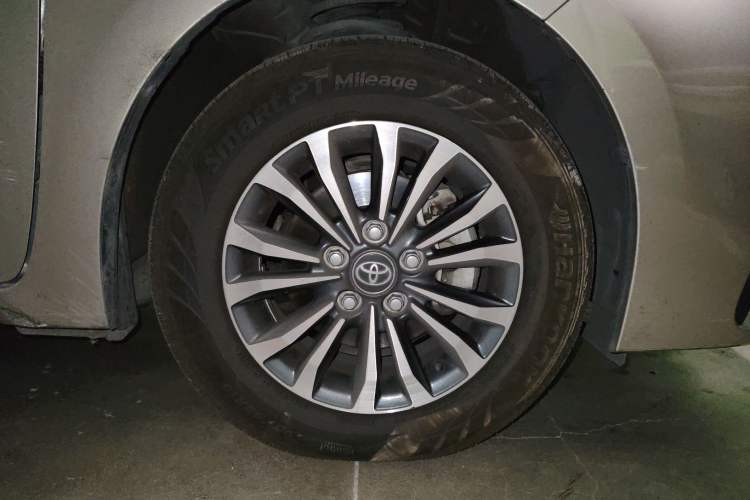 Used Toyota Corolla 2017 Revised Version 1.2T S-CVT GL-i