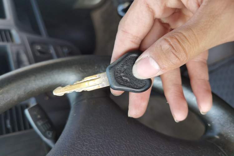 Used Wuling Zhiguang 2013 1.0L Practical Version Vehicle Key