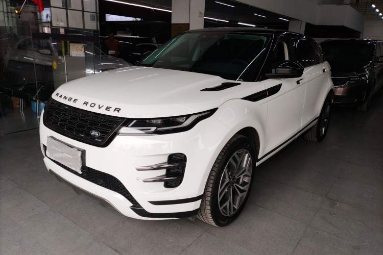 Used Land Rover Range Evoque 2024 Aurora L 249 PS Prestige Light-Chasing Edition