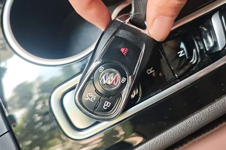 Used Buick Regal 2022 552T Smart Edition Vehicle Key