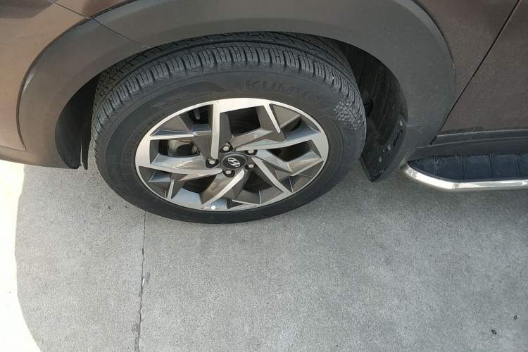 Used Hyundai Tucson 2020 280TGDi Two-Wheel-Drive GLS Smart Connectivity Version China VI Standard
