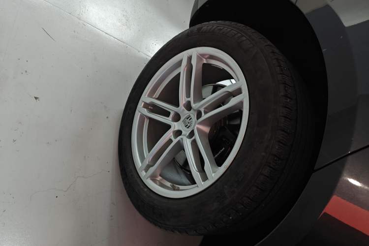 Used Porsche Macan 2023 Macan 2.0T