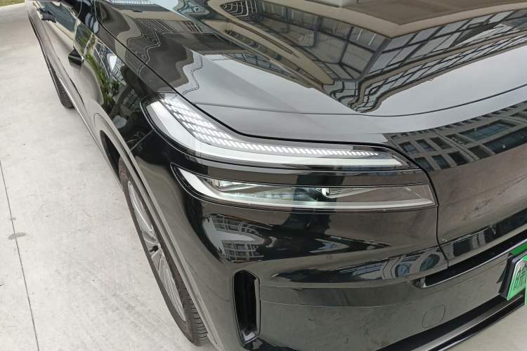 Used ONVO Luxeed L90 2025 Model—Max Six-Seater Version