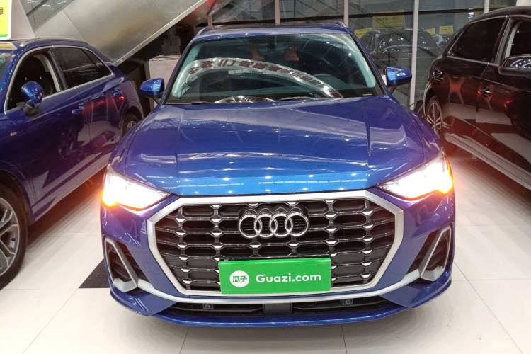 Used Audi Q3 2021 35 TFSI Fashion Dynamic Model