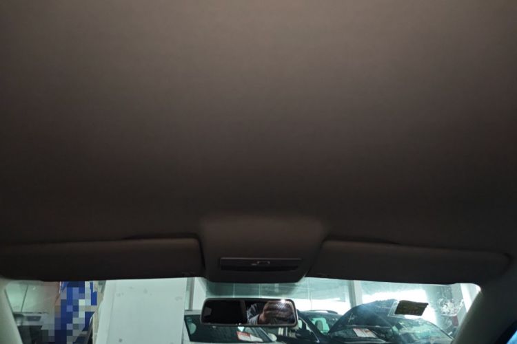 Used Volkswagen Polo 2011 1.6L Automatic ZhiShang Version Headliner