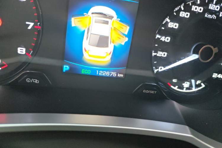 Used Geely Auto Emgrand GL 2019 1.4T CVT Elite Smart Edition Odometer Close Up