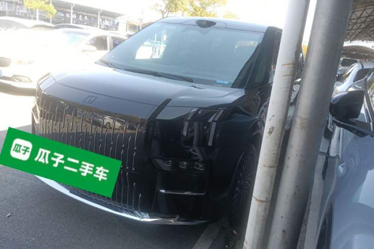 Used Zeekr 009 2024 Six-Seat Executive Version 4WD 108 kWh