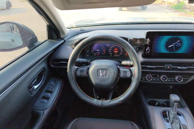 Used Honda ZR-V 2022 1.5T CVT Luxury Edition Steering Wheel