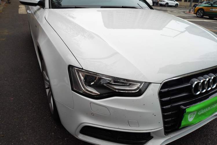 Used Audi A5 2016 Restyled Sportback 45 TFSI Comfort Version Right Front Headlight