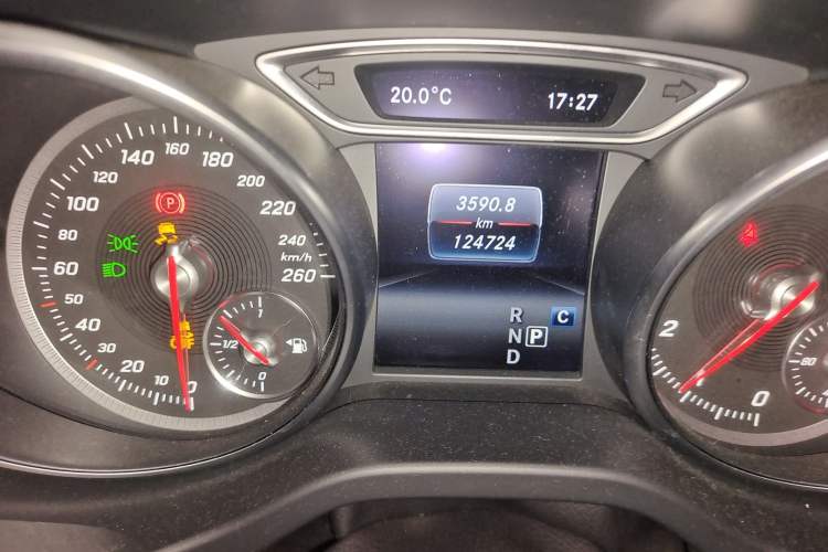 Used Mercedes-Benz CLA 2016 Facelifted CLA 200 Stylish Edition
