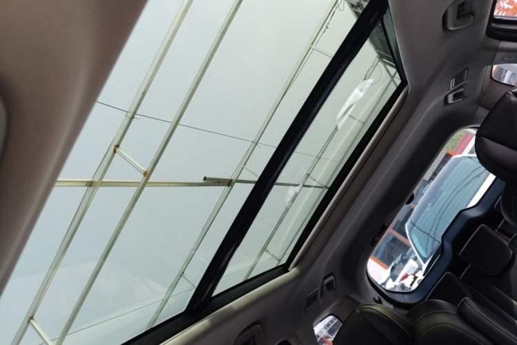 Used GAC Trumpchi M6 2021 PRO 270T Automatic Luxury Edition Headliner