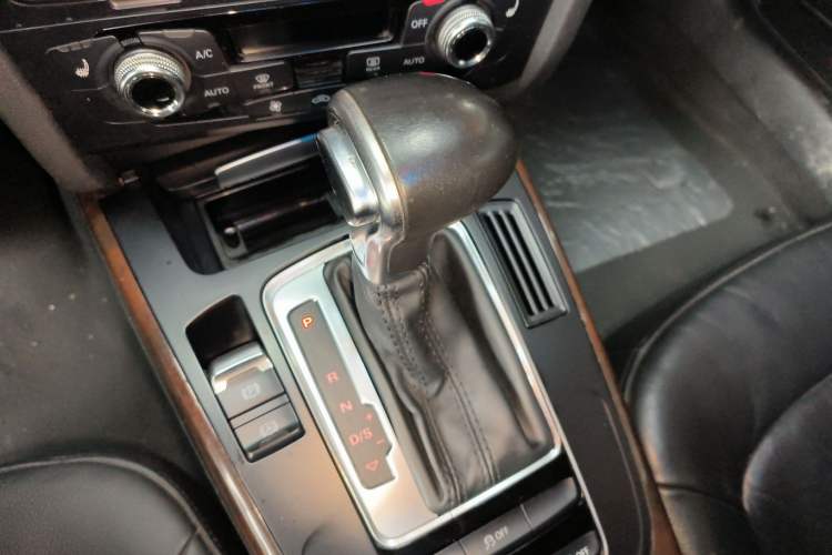 Used Audi A4L 2015 35 TFSI Automatic Comfort Model