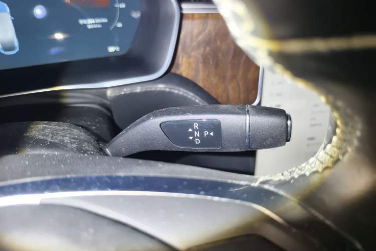 Used Tesla Model X 2016 X 90D
