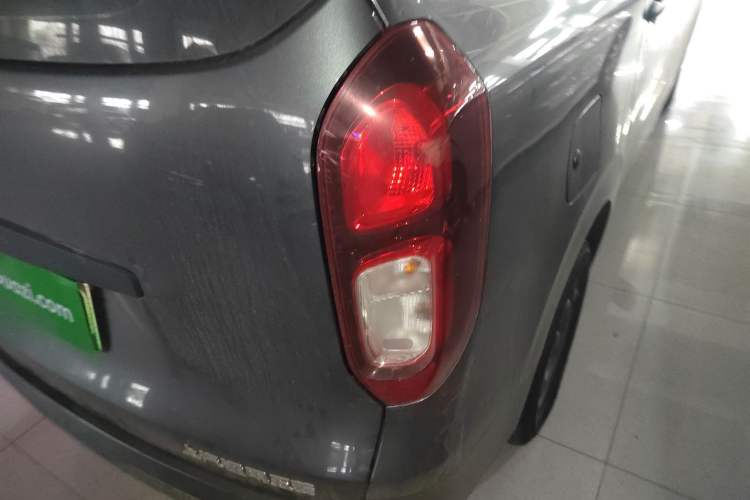 Used Wuling Hongguang New Energy 2025 Extended-Range Hybrid 50 km Utility Version Exterior 3